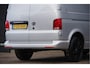Volkswagen Transporter 2.0 TDI L2 3-ZITS, AUT. LED, CAMERA, CRUISE, CARPLAY, BUMPERS IN KLEUR