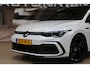 Volkswagen Golf 1.5 eTSI 150pk R-Line Business | Panoramadak | IQ. Light | Harman Kardon | 100% (Dealer) onderhouden label