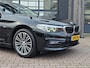 BMW 5-Serie Touring 520i High Executive Sport Line | Automaat | Trekhaak | Navi | Stoel & stuurverwarming | Camera |