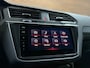 Volkswagen Tiguan 1.5 TSI R-Line | Vol leer | Harman/Kardon | HUD | Navi | Memory | Adaptive Cruise | DAB | Carplay | 20' inch