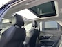 Peugeot 3008 1.2 Turbo 130PK Allure | Elektrisch glazen panorama-dak | Trekhaak 1300KG | Navigatie | 1ste Eigenaars auto | DAB | Parkeercamera | Dodehoek detectie | Digitaal Dashboard | Climate Control | 19 Inch Lichtmetalen Velgen |