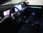 Volkswagen Golf 1.5 TSI Oranje Edition Adaptive cruise / App-Connect / Achteruitrijcamera