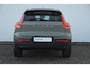 Volvo XC40 B3 163PK Automaat Ultimate Dark / Panoramadak / Adaptive cruise control / Elektrische stoelen / Harman Kardon audio / Pilot assist / BLIS / Stoel en stuur verwarming / Elektrische achterklep / Parkeersensoren met camera / Google infotainment