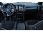 Volvo XC40 B3 163PK Automaat Ultimate Dark / Panoramadak / Adaptive cruise control / Elektrische stoelen / Harman Kardon audio / Pilot assist / BLIS / Stoel en stuur verwarming / Elektrische achterklep / Parkeersensoren met camera / Google infotainment