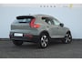 Volvo XC40 B3 163PK Automaat Ultimate Dark / Panoramadak / Adaptive cruise control / Elektrische stoelen / Harman Kardon audio / Pilot assist / BLIS / Stoel en stuur verwarming / Elektrische achterklep / Parkeersensoren met camera / Google infotainment