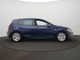 Volkswagen Golf 1.5 TSI Comfortline Business Stoelverwarming - Navi - Camera - Trekhaak - PDC