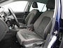 Volkswagen Golf 1.5 TSI Comfortline Business Stoelverwarming - Navi - Camera - Trekhaak - PDC