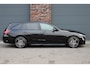 Mercedes-Benz C-klasse Estate 300 e AMG Line Aut9 | Panoramadak | Distronic | Trekhaak | Burmester | Memory | Verwarmd Stuurwiel | Digital Light | HUD | Augmented Reality |