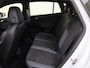 Volkswagen ID.4 Pure 52 kWh | SoH 91% | Parkeersensoren | 3-zone airco | Adaptieve cruise control | Climate Control | Stoel- en stuurwielverwarming | CarPlay | Navigatie |