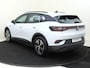 Volkswagen ID.4 Pure 52 kWh | SoH 91% | Parkeersensoren | 3-zone airco | Adaptieve cruise control | Climate Control | Stoel- en stuurwielverwarming | CarPlay | Navigatie |