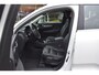 Volvo XC40 T5 262PK Recharge Business Pro | Trekhaak | ACC | Blis | Camera | Leder | Stoelverwarming | 19"LMV
