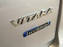 Suzuki Vitara 1.5 Hybrid Select AUTOMAAT uit 2023 Rijklaar + 12 maanden Bovag-garantie Henk Jongen Auto's in Helmond,  al 50 jaar service zoals 't hoort!