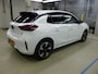 Opel Corsa-e Electric GS 50 kWh / Navigatie / Camera / Parkeersensoren / Dodehoek / Draadloos telefoonlader LED / Carplay