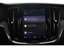 Volvo V60 T6 AWD Ultimate Dark Full Option! | Bowers & Wilkins | trekhaak | Gelamineerde zijruiten | Head-Up Display |