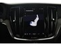 Volvo V60 T6 AWD Ultimate Dark Full Option! | Bowers & Wilkins | trekhaak | Gelamineerde zijruiten | Head-Up Display |