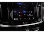 Volvo V60 T6 AWD Ultimate Dark Full Option! | Bowers & Wilkins | trekhaak | Gelamineerde zijruiten | Head-Up Display |