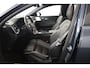 Volvo V60 T6 AWD Ultimate Dark Full Option! | Bowers & Wilkins | trekhaak | Gelamineerde zijruiten | Head-Up Display |