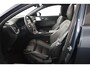 Volvo V60 T6 AWD Ultimate Dark Full Option! | Bowers & Wilkins | trekhaak | Gelamineerde zijruiten | Head-Up Display |