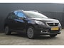 Peugeot 2008 1.2 Blue Lion | incl. 12 maanden garantie | Trekhaak | Navigatie | Cruise control | DAB+ | Lichtmetalen velgen | Parkeersensoren achter |