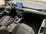 Ford Focus Wagon 1.0 EcoBoost Hybrid *ST-Line* Facelift / Stuur/Stoelverwarming / Apple Carplay / Keyless / LED / Camera / Trekhaak / Org.NL!