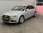 Audi A4 Limousine 1.8 TFSIe Edition / MULTIMEDIA-NAVI / DEALER ONDERHOUDEN / SUPER NETJES