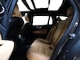 Volvo V60 2.0 B3 Inscription / pano/ trekhaak/carplay /leder