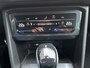 Volkswagen Tiguan 1.5 TSI R-Line / 20" LMV / Navigatie  / App connect / Camera / Parkeersensoren V+A P4