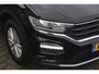 Volkswagen T-Roc 1.5 TSI Style Carplay | PDC | Trekhaak | LMV | Adaptive Cruise | Bluetooth