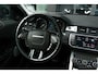 Land Rover Range Rover Evoque 2.0 TD4 180pk HSE Dynamic Panoramadak Trekhaak Black pack Cruise Clima Stoelverwarming