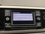 Volkswagen Polo 1.0 TSI Comfortline 15" Lichtmetaal | Adaptieve Cruise | Bluetooth | Airco | Navigatie | 5-Deurs | Airco | Centrale deurvergrendeling met afstandsbediening | Cruise control adaptief