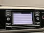 Volkswagen Polo 1.0 TSI Comfortline 15" Lichtmetaal | Adaptieve Cruise | Bluetooth | Airco | Navigatie | 5-Deurs | Airco | Centrale deurvergrendeling met afstandsbediening | Cruise control adaptief