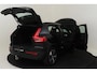 Volvo XC40 B4 (M-HYBRID) PLUS DARK -CAMERA|ADAP.CRUISE|VERW.VOORRUIT|TREKHAAK|HARMAN/KARDON|19"