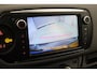 Toyota Yaris 1.0 VVT-i Trend | Origineel NL | Navigatie | Clima | Camera | 14 inch | Rijstrooksensor | Bluetooth