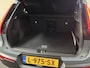 Volvo XC40 1.5 T3 Momentum Pro Navi / Apple / Stoel & stuurverw. / Dode hoek / Trekhaak / Camera / PDC