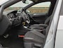 Volkswagen Golf 1.0 TSI Highline Business R /Origin.NL!/White Silver/R-Line/Trekh./