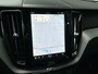 Volvo XC60 2.0 T6 Plug-in hybrid AWD Plus Dark | Panoramadak | 360 Camera | Trekhaak | BLIS | Stuurverwarming | Memory |