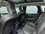 Volvo XC60 2.0 T6 Plug-in hybrid AWD Plus Dark | Panoramadak | 360 Camera | Trekhaak | BLIS | Stuurverwarming | Memory |