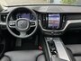 Volvo XC60 2.0 T6 Plug-in hybrid AWD Plus Dark | Panoramadak | 360 Camera | Trekhaak | BLIS | Stuurverwarming | Memory |