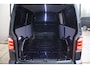 Volkswagen Transporter 2.0 TDI L2H1 Highline - NL- Auto!! Camera I Adap Cruise I Apple