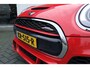 MINI John Cooper Works Mini 2.0 Chili / NL auto/ 18 inch/ Camera/ Stoelverwarming/ 1ste eigenaar