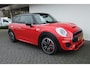 MINI John Cooper Works Mini 2.0 Chili / NL auto/ 18 inch/ Camera/ Stoelverwarming/ 1ste eigenaar