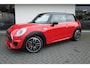 MINI John Cooper Works Mini 2.0 Chili / NL auto/ 18 inch/ Camera/ Stoelverwarming/ 1ste eigenaar