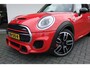 MINI John Cooper Works Mini 2.0 Chili / NL auto/ 18 inch/ Camera/ Stoelverwarming/ 1ste eigenaar