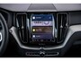 Volvo XC60 2.0 T6 Plug-in hybrid AWD Plus Dark | Adaptieve cruise control | 360° camera | Trekhaak | Stoel- en stuurverwarming | Dode hoek detectie BLIS | Panorama dak | All season banden | Google Auto |