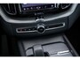 Volvo XC60 2.0 T6 Plug-in hybrid AWD Plus Dark | Adaptieve cruise control | 360° camera | Trekhaak | Stoel- en stuurverwarming | Dode hoek detectie BLIS | Panorama dak | All season banden | Google Auto |