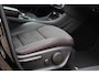 Mercedes-Benz GLA 200 Ambition AMG | 157pk | Automaat | 19 Inch | Stoelverwarming | Navi | Leer / Alcantara | Xenon