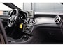 Mercedes-Benz GLA 200 Ambition AMG | 157pk | Automaat | 19 Inch | Stoelverwarming | Navi | Leer / Alcantara | Xenon