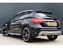 Mercedes-Benz GLA 200 Ambition AMG | 157pk | Automaat | 19 Inch | Stoelverwarming | Navi | Leer / Alcantara | Xenon