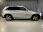 Mercedes-Benz GLC 300e 4MATIC AMG Line 19"/SOH 94%/Panoramadak/Dodehoek/Adaptieve cruise/Keyless/Burmester/Matrix LED/Apple Carplay & Android Auto/Stoelverwarming/Elektrische klep