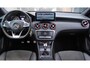 Mercedes-Benz A-klasse 250 A 250 Sport || AMG Pakket|| Stoelverwarming|| Handgeschakeld!